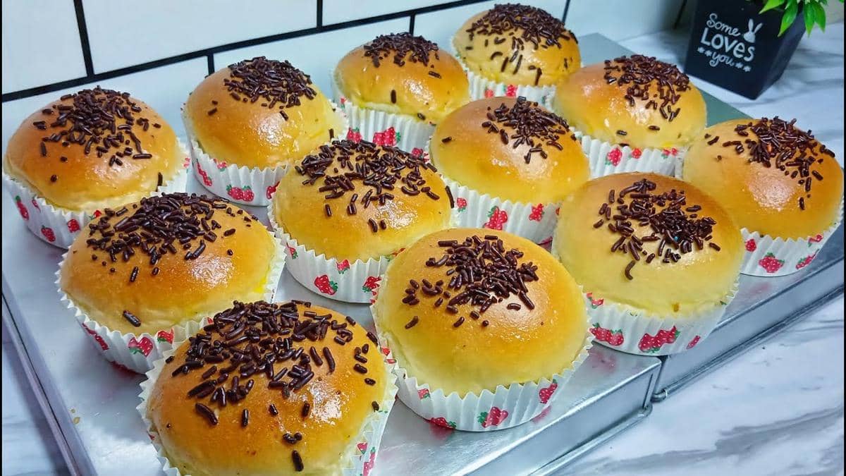 Roti Manis yang Menghangatkan Jiwa di Jantung Cilacap